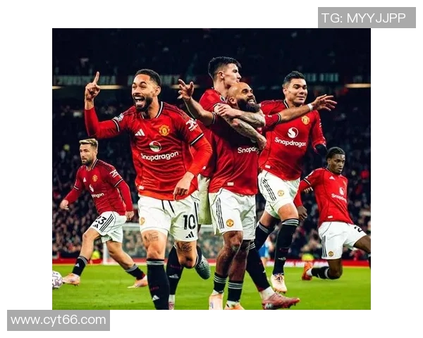 英超球队曼联签下意大利国脚，引爆转会市场舆论热潮